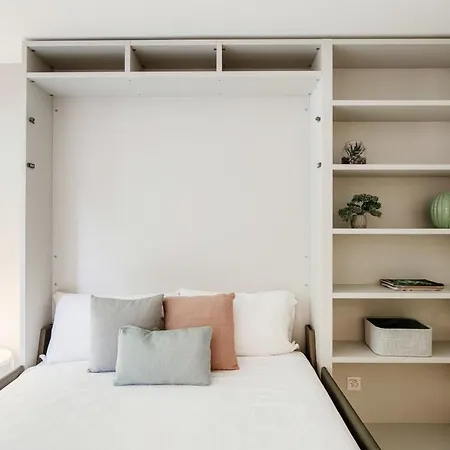 Grey Studio 9 - Locarno Centro Apartment *