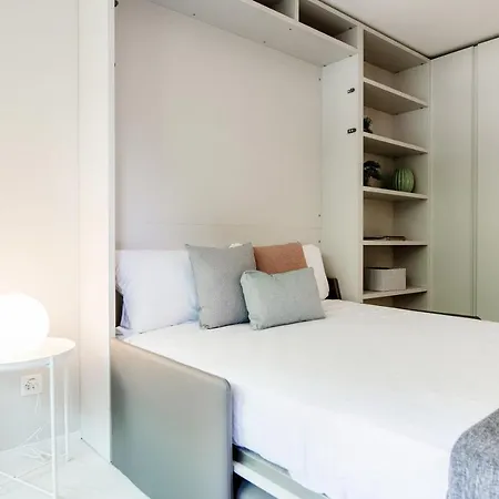 Grey Studio 9 - Locarno Centro Apartment *